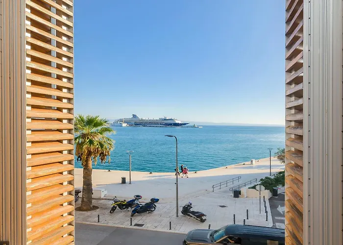 Toni Delux Apartment